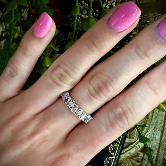 Beautiful Aurora Borealis pear cut unique band style ring 14K White Gold & 925 - Picture 10 of 13